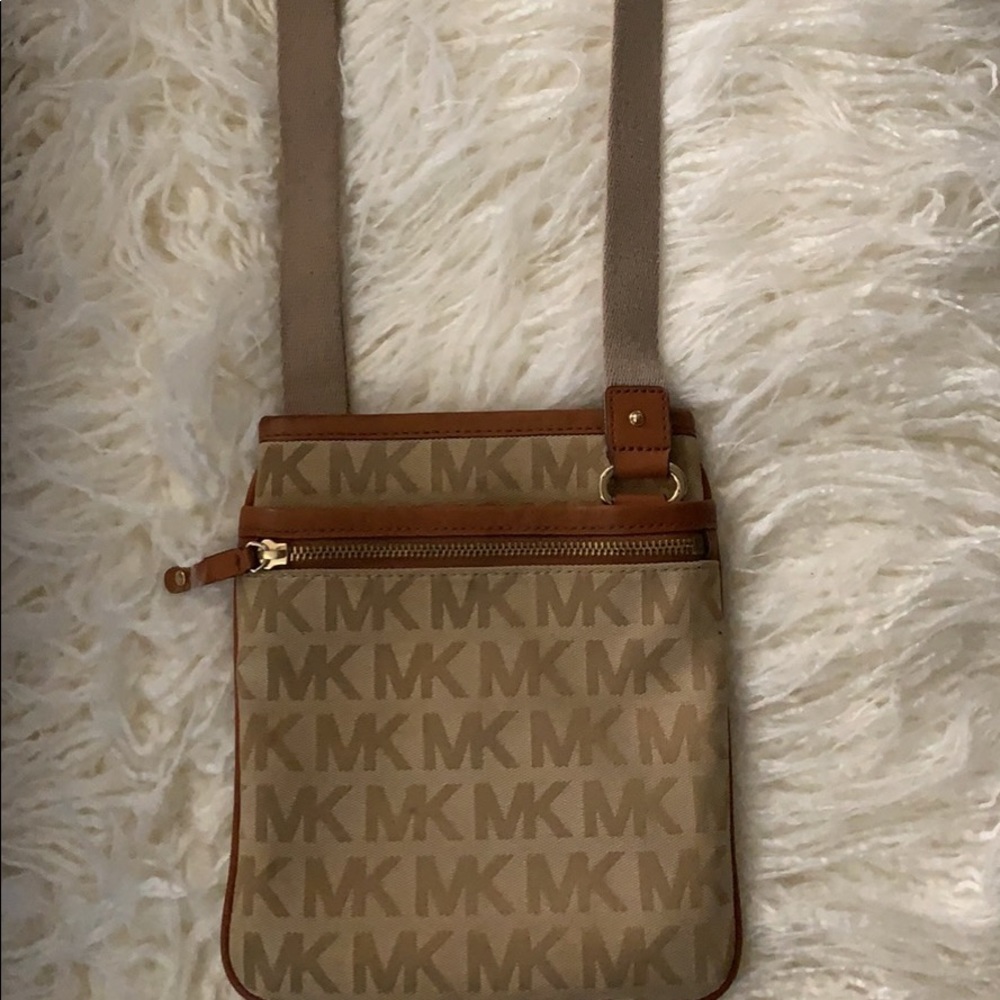Michael Kors logo crossbody